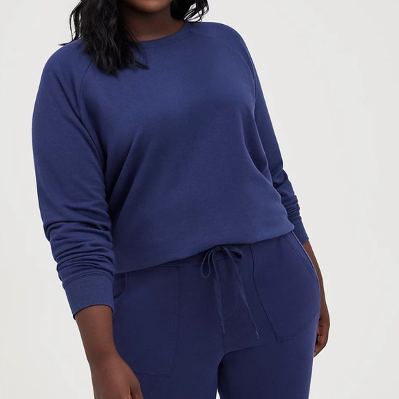 SET: Torrid Ultra Soft Fleece Navy Sweatshirt/Jogger 2X - Picture 2 of 14